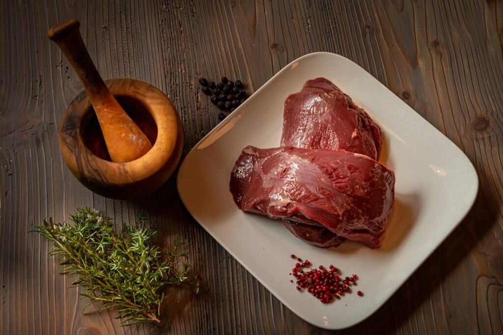 Wildfleisch auf dem Teller