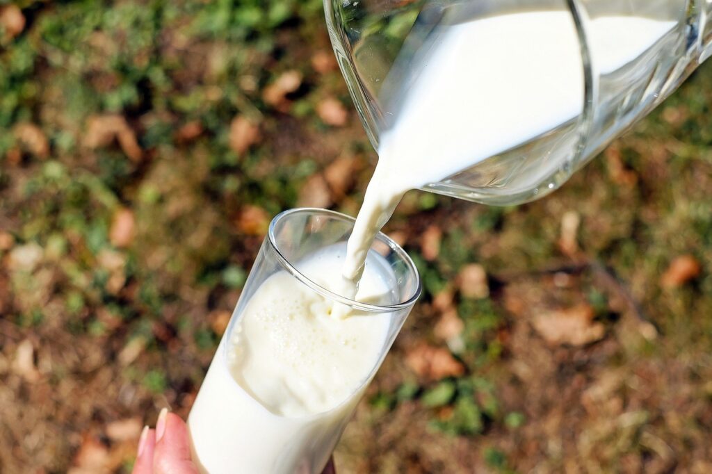 Milch im Glas